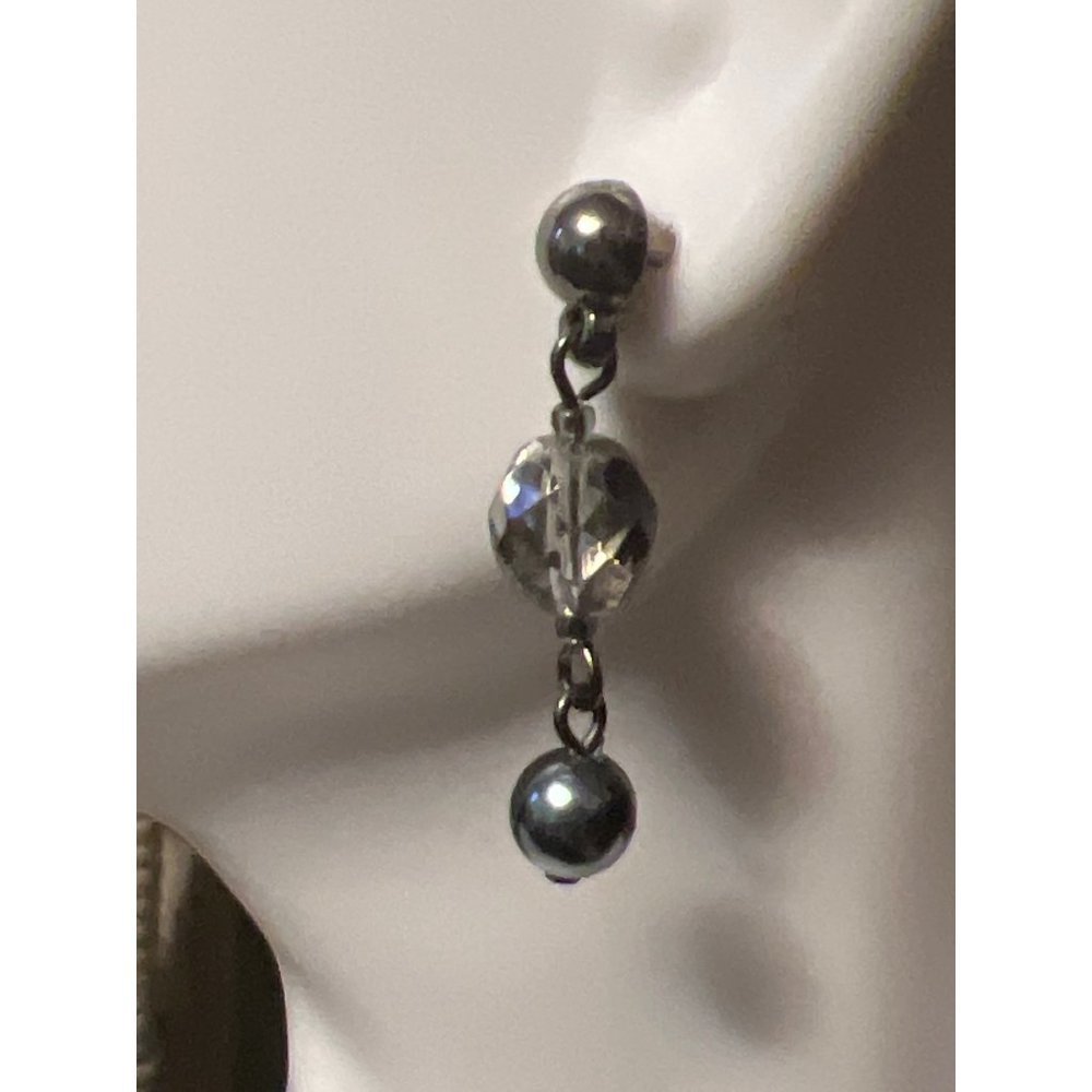 Grey Pearl & Crystal Bead Earrings